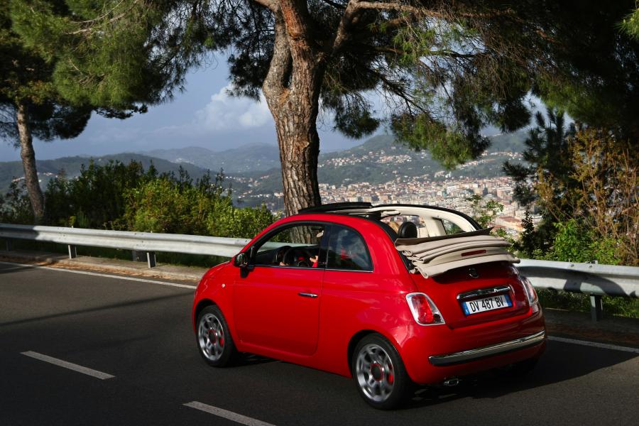  Fiat 500C 2009 года  (фото 95 из 140)